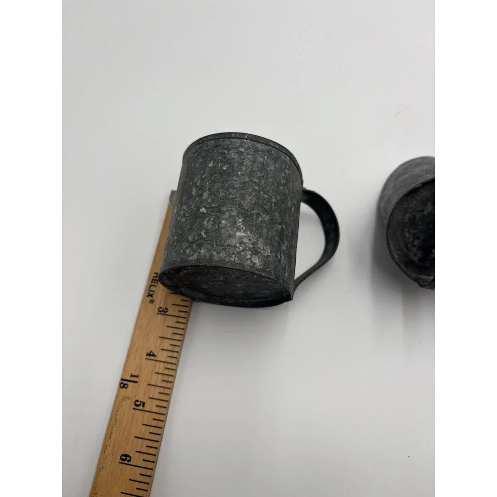 Vtg Metal Tin Cup,Tin Scoop,Tin Cookie/Bisquit Cutter